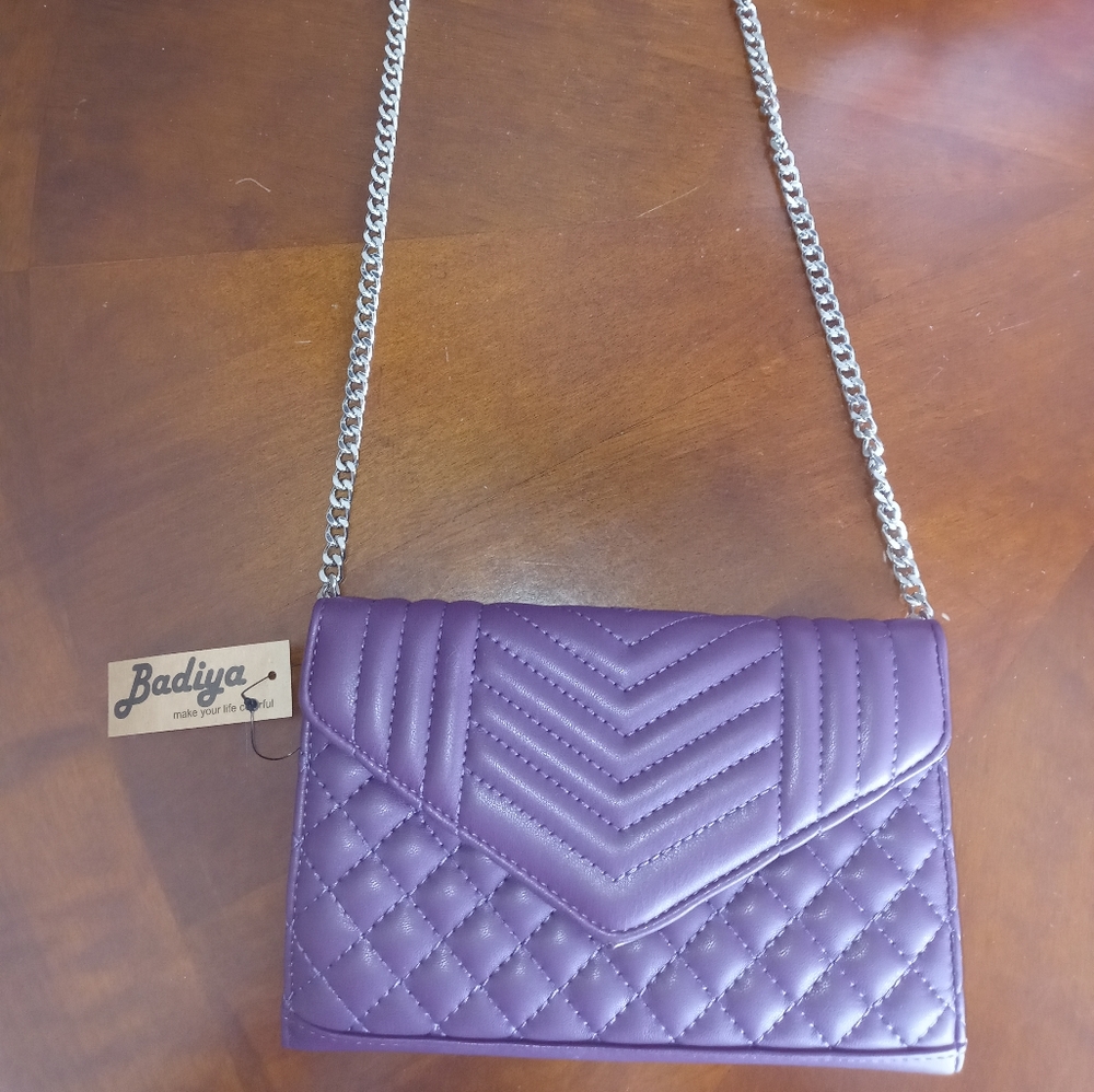 Crossbody purse